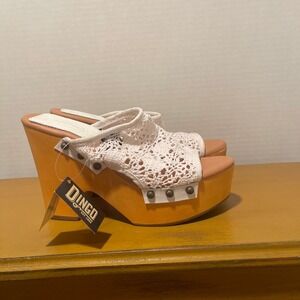 NIB Dingo Crafty Clog Womens White Sandals DI361-WTE Size 6.5